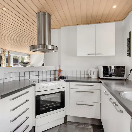 Holiday home Lovely In With Kitchen Fano