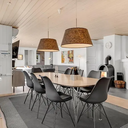 Casa vacanze Amazing In With Sauna